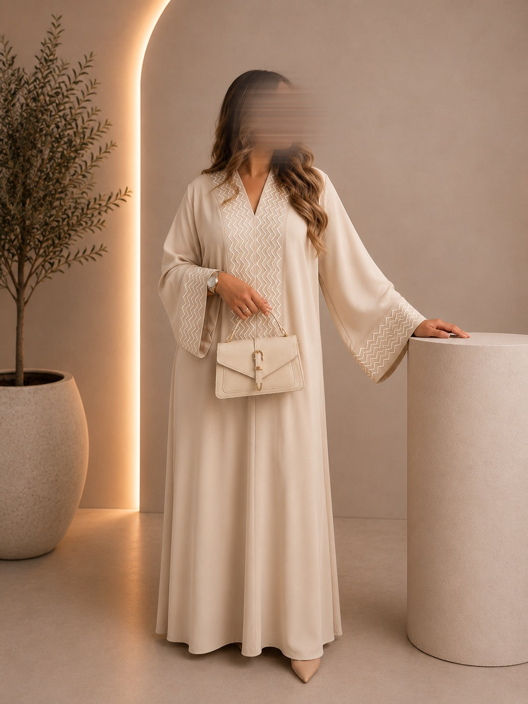 Robe Amira
